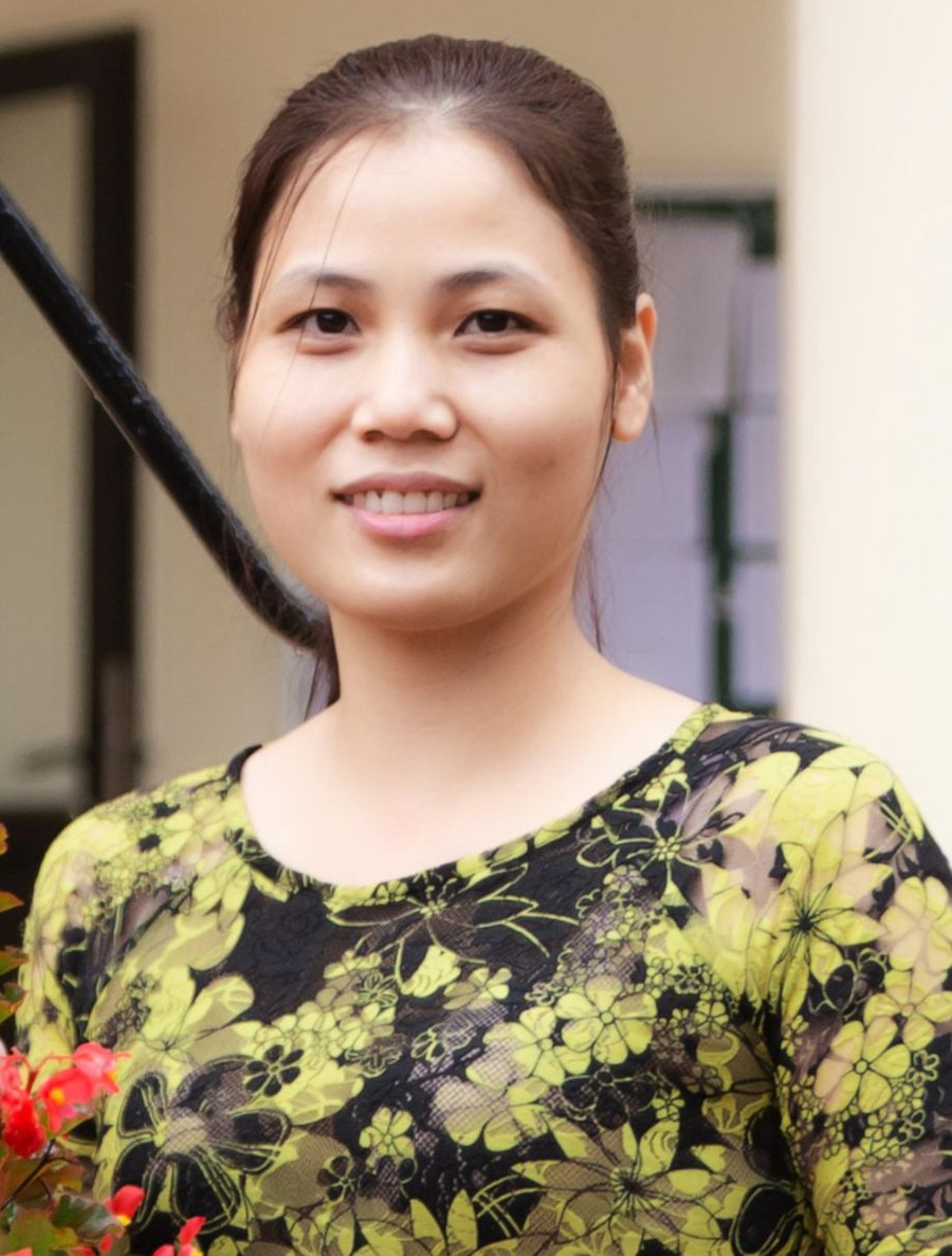 Cô Nguyễn Thị Lan Hương. Cô Nguyễn Thị Lan Hương.