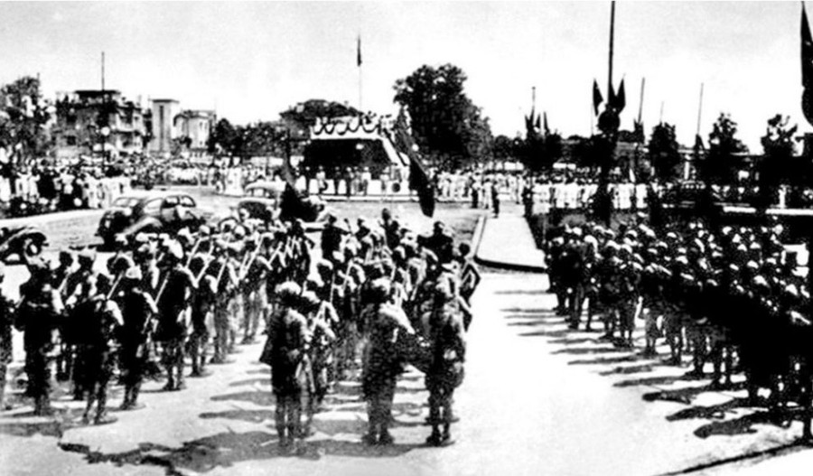 Quang cảnh ngày 2/9/1945 tại vườn hoa Ba Đình (Hà Nội), nơi Chủ tịch Hồ Chí Minh thay mặt Chính phủ lâm thời đọc “Tuyên ngôn Độc lập” khai sinh ra nước Việt Nam Dân chủ Cộng hòa (nay là nước Cộng hòa xã hội chủ nghĩa Việt Nam). Ảnh tư liệu.