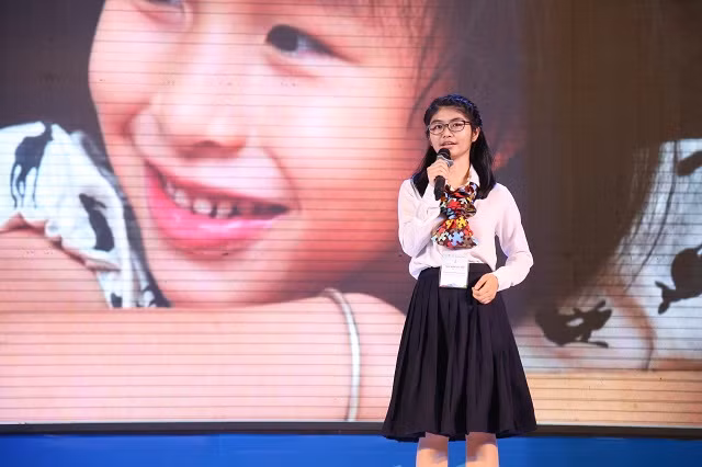 Thí sinh Yamashita Hồng Ân tại phần thi Giữ lửa ước mơ