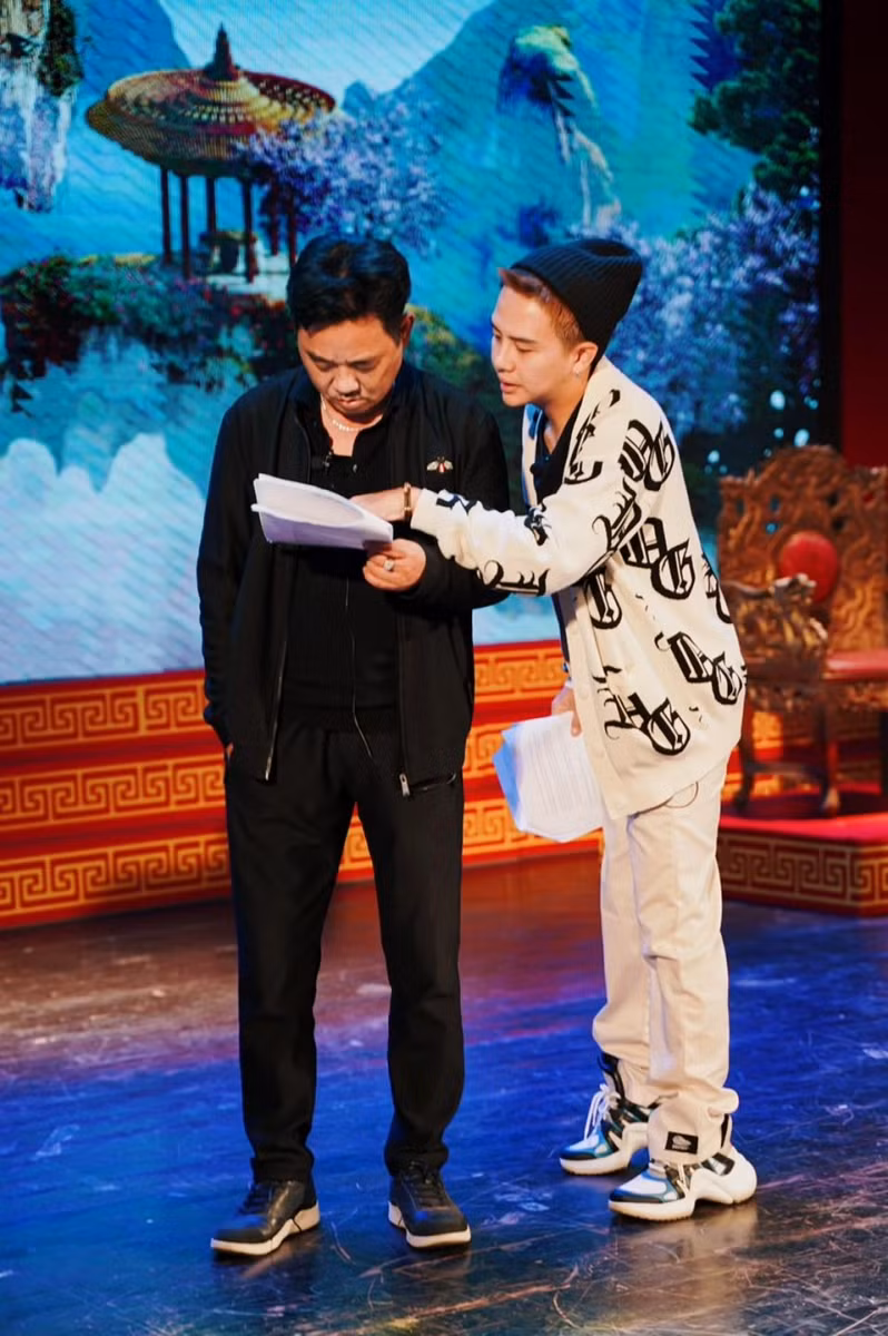 Thêm một nghệ sĩ hài miền Nam tiếp theo xuất hiện trong "Táo Quân 2022" ảnh 4