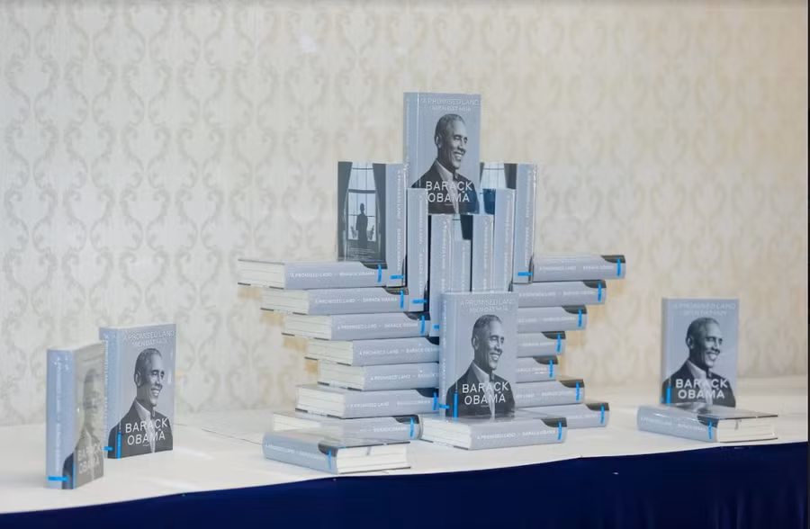 “Miền Đất Hứa” - cuốn hồi ký nổi tiếng của cựu Tổng thống Obama.