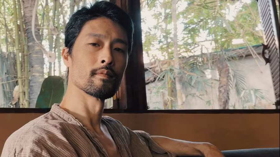 Johnny Trí Nguyễn.