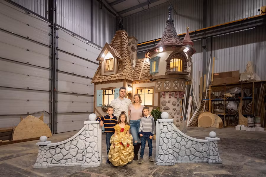 Những ngôi nhà vui chơi cho trẻ có thể tốn tới hàng trăm nghìn đô la.