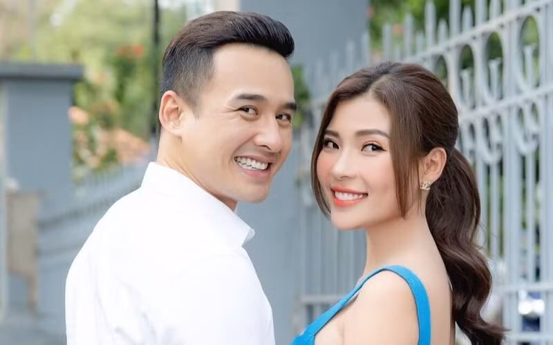 Vợ chồng Thúy Diễm - Lương Thế Thành.