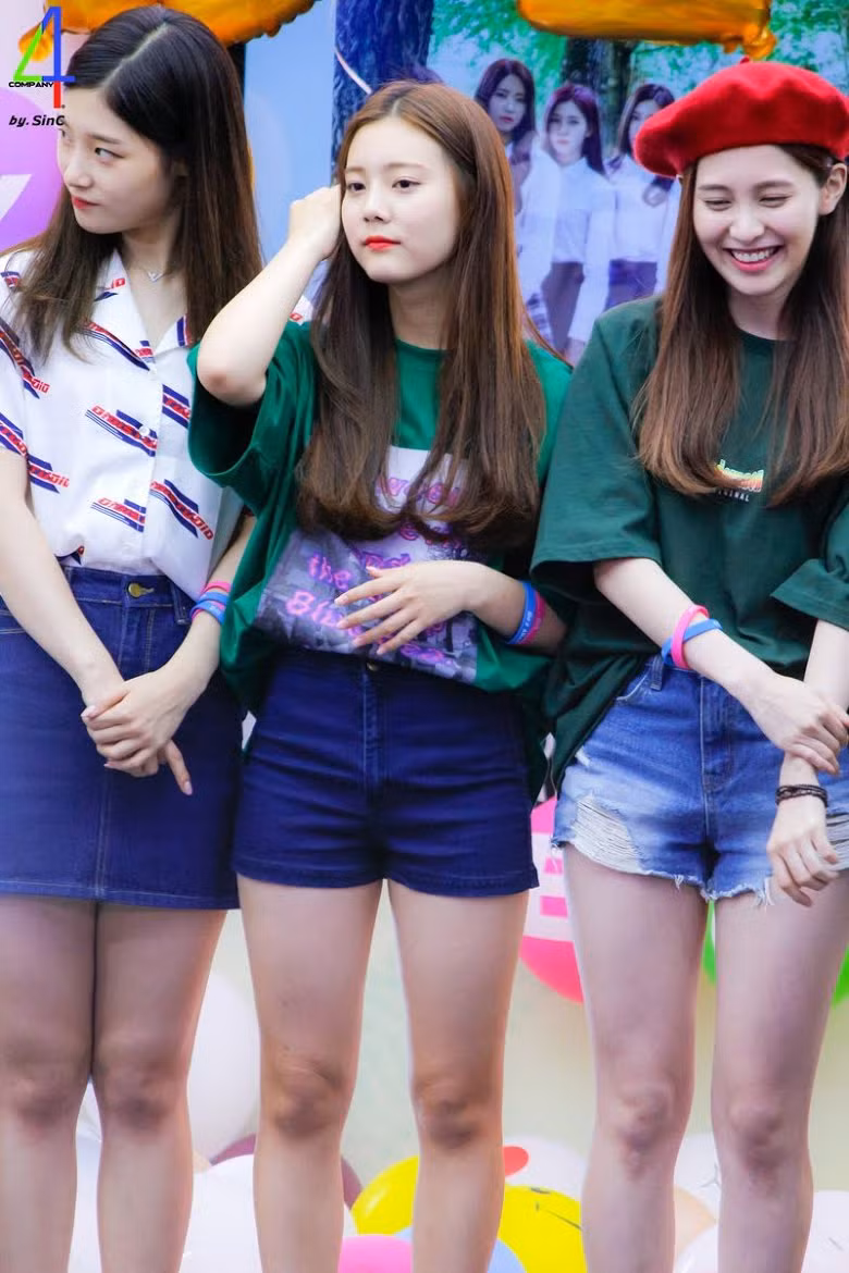 12 nữ thần tượng K-POP có chiều cao khiêm tốn nhất ảnh 12