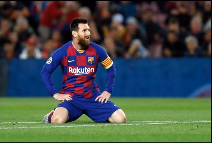 Messi chính thức tuyên bố ở lại Nou Camp mùa giải mới.