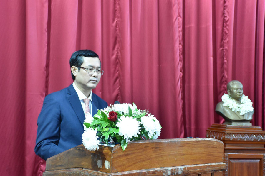 Thứ trưởng Bộ Giáo dục và Đào tạo Nguyễn Văn Phúc phát biểu tại Diễn đàn. Thứ trưởng Bộ Giáo dục và Đào tạo Nguyễn Văn Phúc phát biểu tại Diễn đàn.