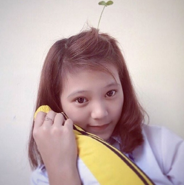 Teen girl Việt đua nhau kẹp "mầm cây" trên đầu