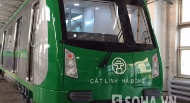 Hé lộ những hình ảnh đầu tiên tàu sắt tuyến Cát Linh - Hà Đông