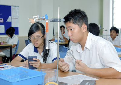 Những ví dụ sinh động về bài dạy Hóa học mang hơi thở cuộc sống