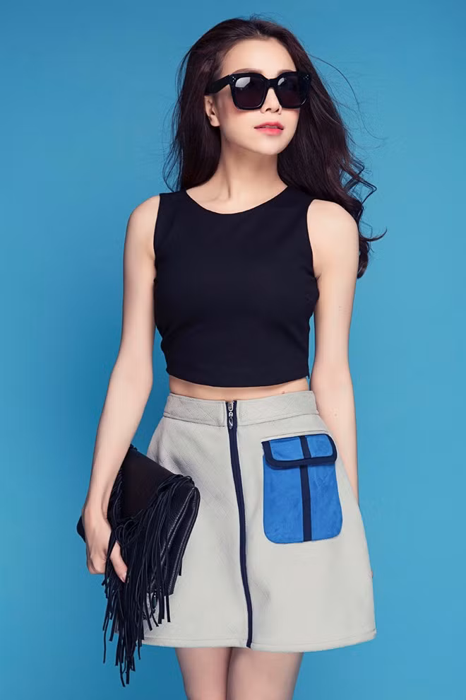 Trà Ngọc Hằng tươi trẻ trong loạt trang phục hè