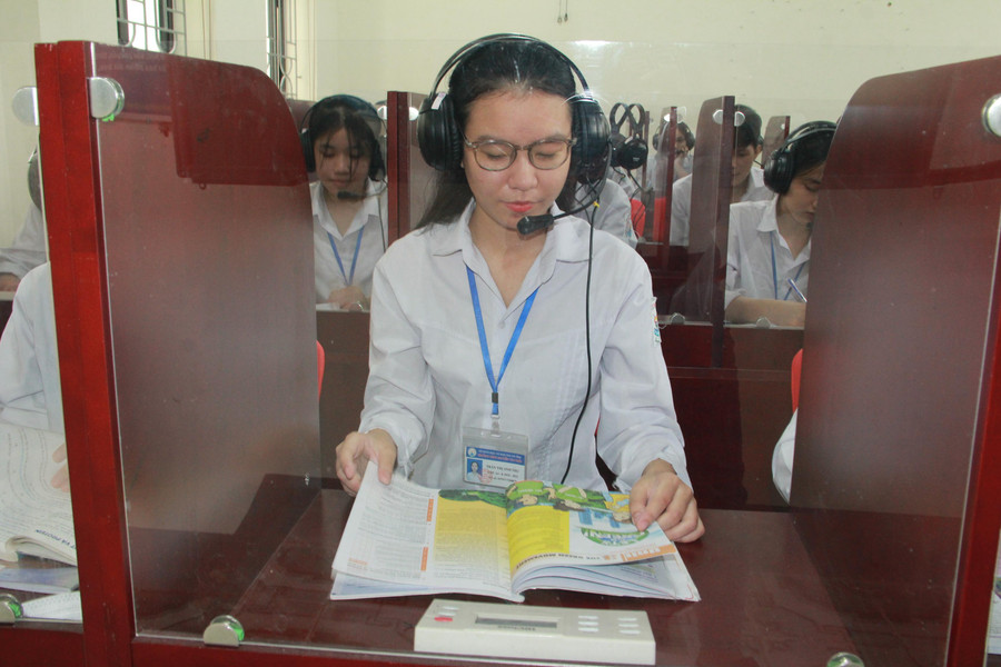 Theo em Trần Thị Anh Thư muốn học tốt tiếng Anh cần phải có niềm yêu thích và sự đam mê.