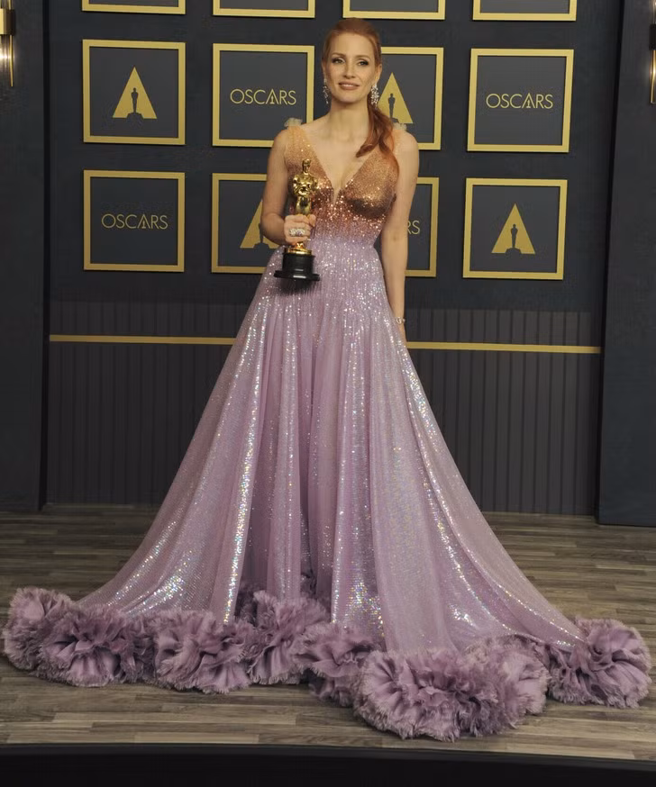 Jessica Chastain tại lễ trao giải Oscar.