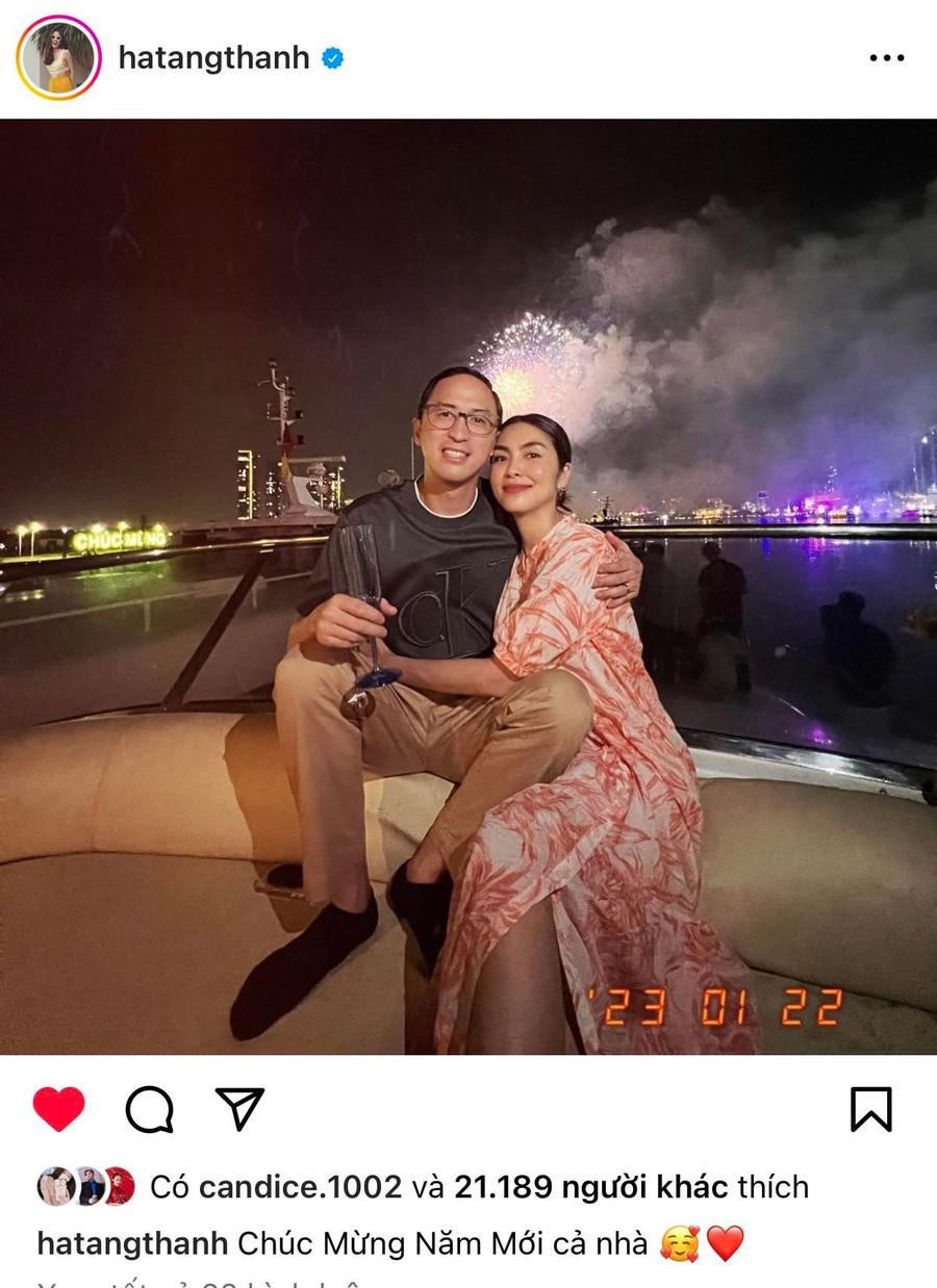 "Ngọc nữ" Tăng Thanh Hà chia sẻ bức ảnh vô cùng hạnh phúc cùng chồng thiếu gia kèm lời chúc mừng năm mới tới tất cả mọi người. "Ngọc nữ" Tăng Thanh Hà chia sẻ bức ảnh vô cùng hạnh phúc cùng chồng thiếu gia kèm lời chúc mừng năm mới tới tất cả mọi người.