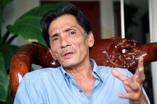 Thương Tín và bi hài câu chuyện 