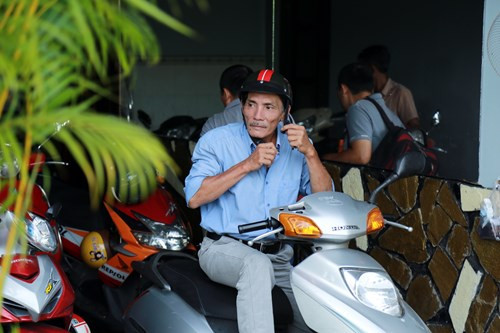 Thương Tín và bi hài câu chuyện 