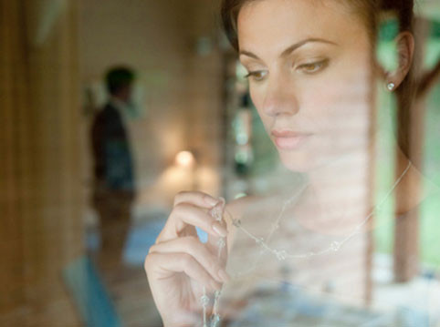 vợ chồng, ngoại tình, bạo hành