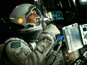Những chi tiết không thực tế trong Interstellar.