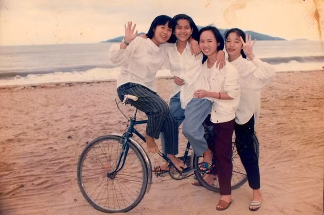 Danh hài Thúy Nga: Không còn trẻ để cho phép mình hối hận