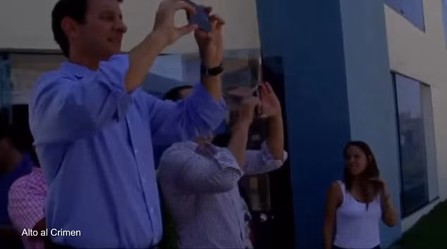 Người dân Lima, Peru rất bất ngờ và kinh ngạc với vật thể này Người dân Lima, Peru rất bất ngờ và kinh ngạc với vật thể này