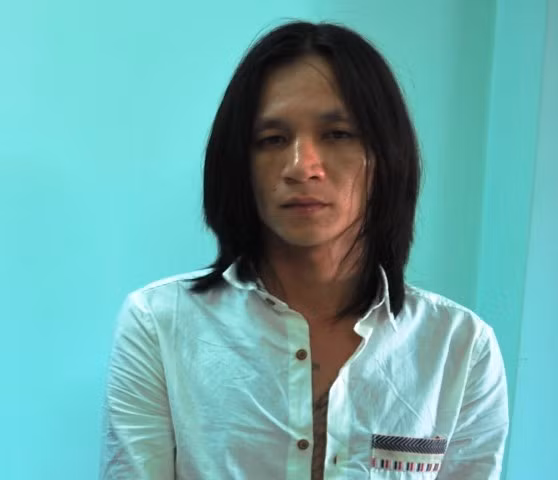 Hồng cầm đầu đường dây buôn bán ma túy và vũ khí quân dụng. Ảnh Cơ quan công an cung cấp