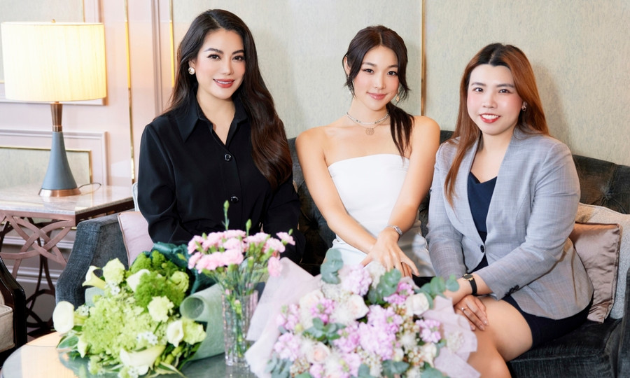 Trương Ngọc Ánh và Mina Sue Choi sẽ đồng hành trong nhiều hoạt động của Miss Earth 2023. Trương Ngọc Ánh và Mina Sue Choi sẽ đồng hành trong nhiều hoạt động của Miss Earth 2023.