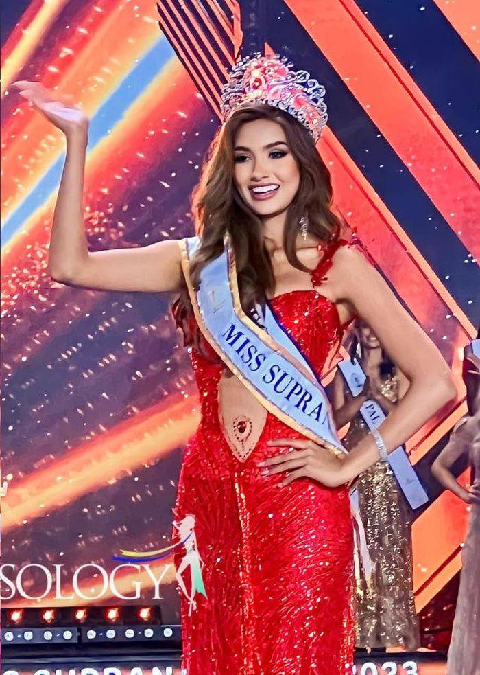Người đẹp Andre Aguilera tới từ Ecuador đăng quang Hoa hậu Siêu quốc gia 2023. Người đẹp Andre Aguilera tới từ Ecuador đăng quang Hoa hậu Siêu quốc gia 2023.