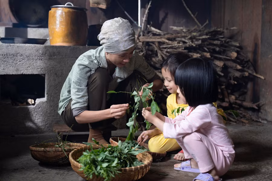 Hình ảnh trong bộ phim“Memento Mori: Đất” của đạo diễn Marcus Mạnh Cường Vũ.