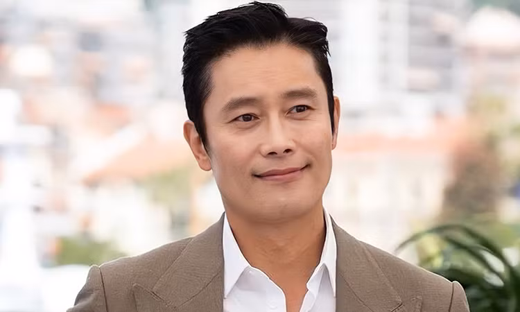 Nam diễn viên Lee Byung Hun.