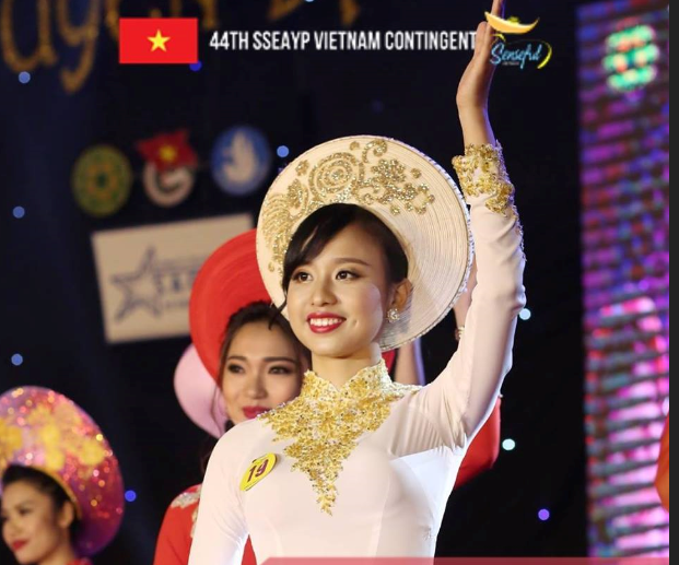 Vũ Anh Phương trong cuộc thi Duyên dáng Nữ Sinh Nông Nghiệp 2017