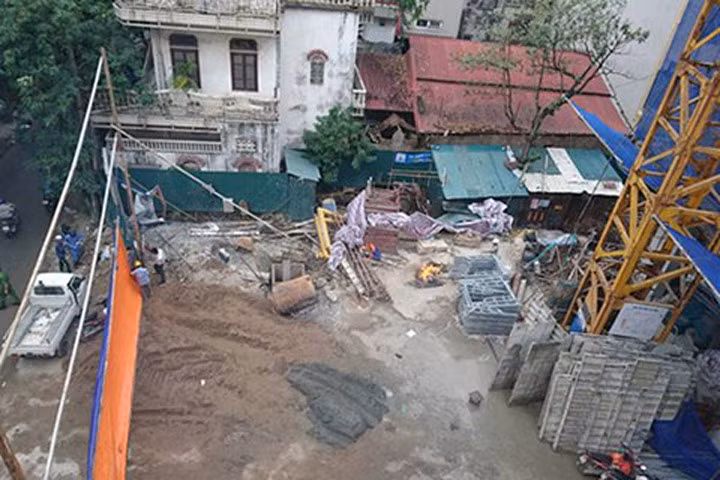 Vụ sập giàn giáo ở Hoàng Mai: Tạm dừng thi công đến khi có kết luận vụ việc
