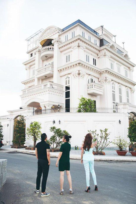 Bất ngờ với khối tài sản khủng của những mỹ nhân Việt - Ảnh 2 Bat ngo voi khoi tai san khung cua nhung my nhan Viet - Anh 2