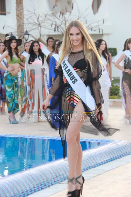 Muon dang quang, Nguyen Thi Thanh phai danh bai dan 