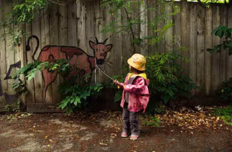 Nhung buc tranh doc dao tren pho - Anh 13