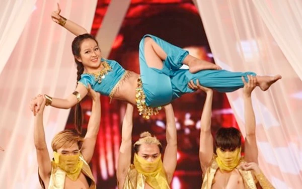 "Mỹ nhân" múa bụng 13 tuổi: Ứng viên quán quân Vietnam"s Got Talent