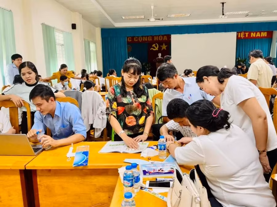 Giáo dục STEM mang lại nhiều điều thú vị cho cả người dạy và người học. Giáo dục STEM mang lại nhiều điều thú vị cho cả người dạy và người học.