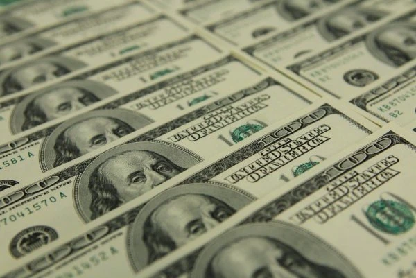 Bạn có biết tại sao tiền Mỹ lại là dollar và tiền Việt Nam là đồng không?