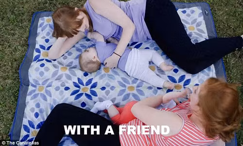 video me tre xinh dep keo ao cho con bu moi noi gay “sot” - 3