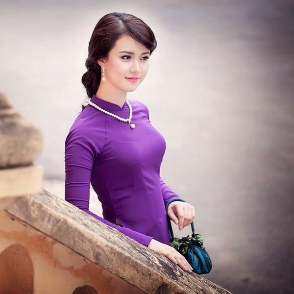 Những cô nàng cảnh sát xinh đẹp, tài giỏi khiến người ta đứng ngồi không yên Những cô nàng cảnh sát xinh đẹp, tài giỏi khiến người ta đứng ngồi không yên