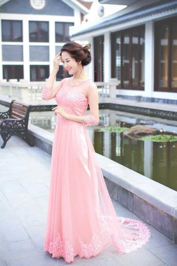Những cô nàng cảnh sát xinh đẹp, tài giỏi khiến người ta đứng ngồi không yên Những cô nàng cảnh sát xinh đẹp, tài giỏi khiến người ta đứng ngồi không yên