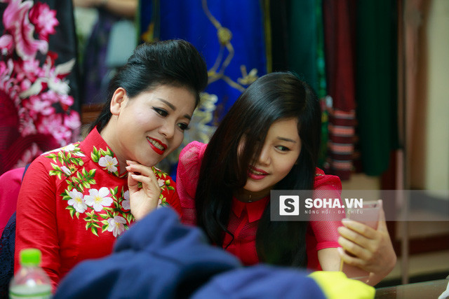 Quang Linh “bóc mẽ” chiêu trò của Anh Thơ ảnh 4 Quang Linh “bóc mẽ” chiêu trò của Anh Thơ ảnh 4