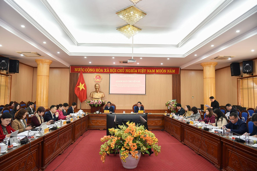 Toàn cảnh buổi làm việc. Toàn cảnh buổi làm việc.