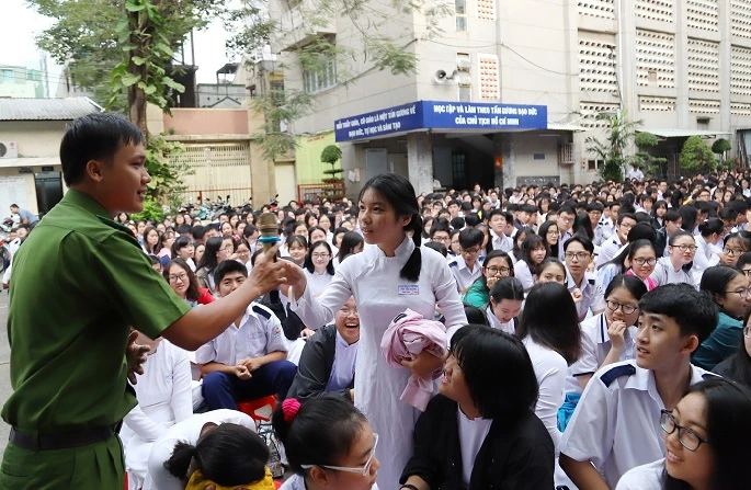 Học sinh Trường THPT Bùi Thị Xuân (TPHCM) trong một chuyên đề tuyên truyền về phòng, chống xâm hại. Ảnh minh họa: N.Hùng