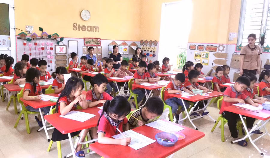Một giờ học của trẻ Trường Mầm non Kiên Thành (Mù Cang Chải, Yên Bái). Ảnh: Website phòng GD&ĐT