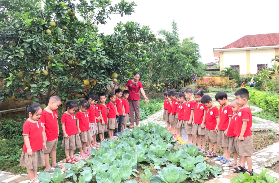 Cô trò Trường Mầm non Nhân Mỹ (Lý Nhân, Hà Nam). Ảnh: NVCC Cô trò Trường Mầm non Nhân Mỹ (Lý Nhân, Hà Nam). Ảnh: NVCC