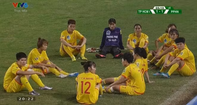 Đội Phong Phú Hà Nam bị phạt 50 triệu đồng.