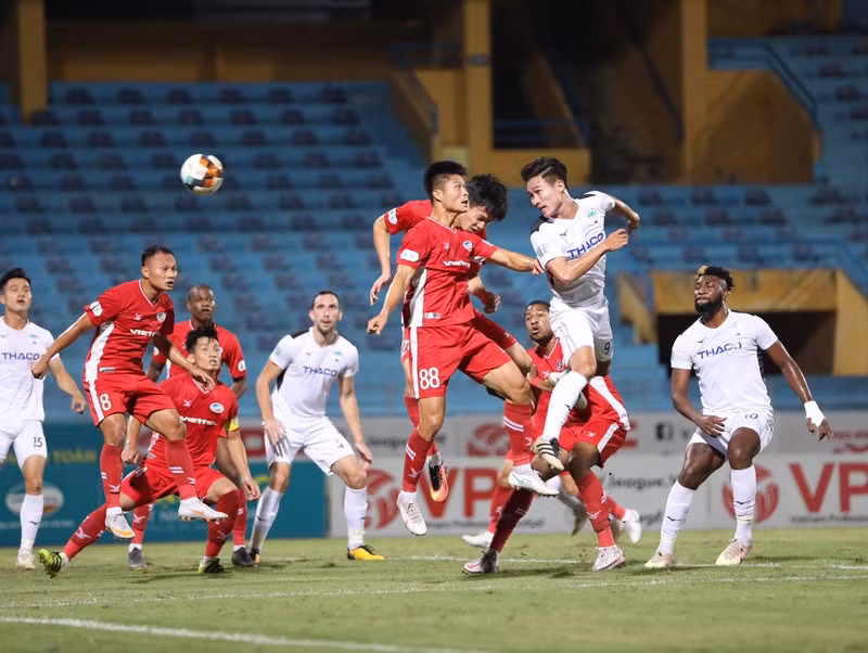 Trận đấu Viettel – HAGL chứng kiến 5 bàn thắng được ghi.