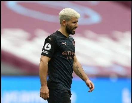 Aguero có thể “ngồi chơi xơi nước” trong vòng 1 tháng tới. 