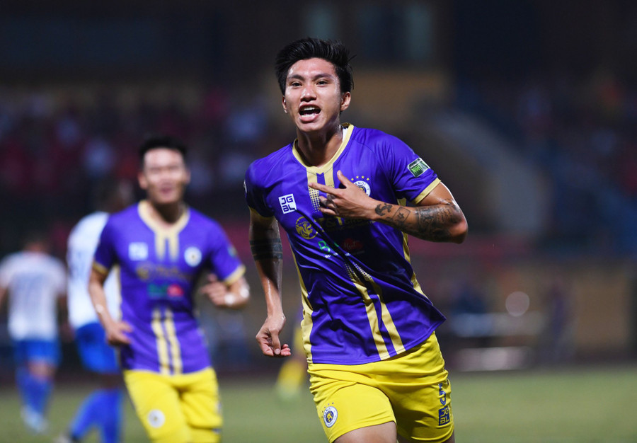 Đoàn Văn Hậu khoác áo Công an Hà Nội từ mùa giải 2023.