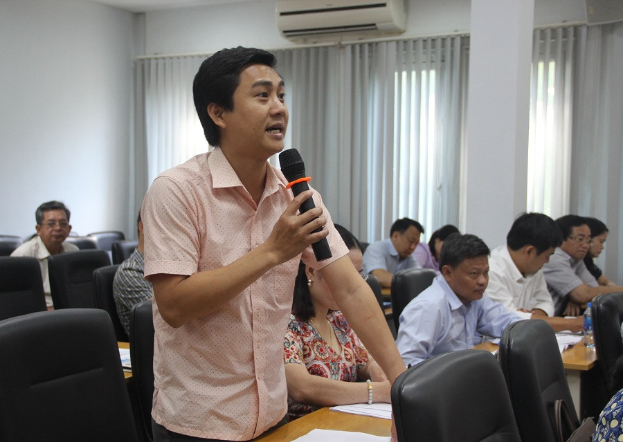 Đại biểu đến từ Ban Tuyên giáo Bà Rịa-Vũng Tàu trao đổi ý kiến tại tọa đàm